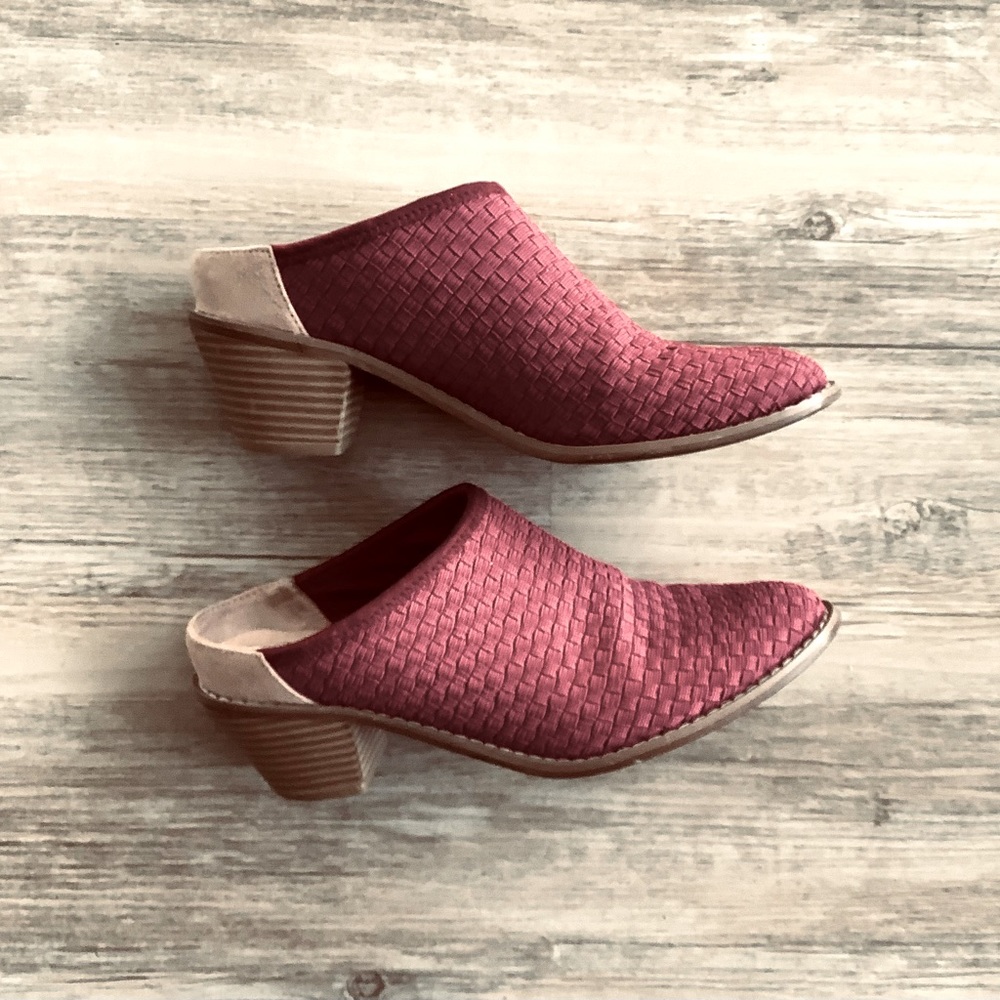 Zee Alexis Mules Woven Raspberry 6